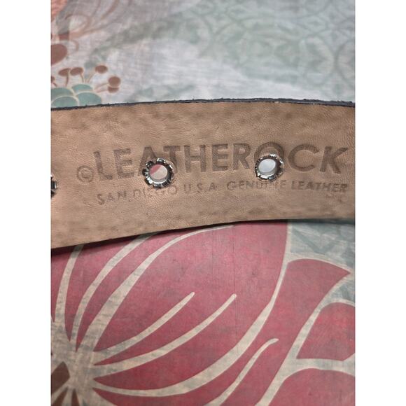 Leather Rock Studded Rhinestone Rocker Belt 1.5” Wide X 34" Black & Chrome - Picture 9 of 11